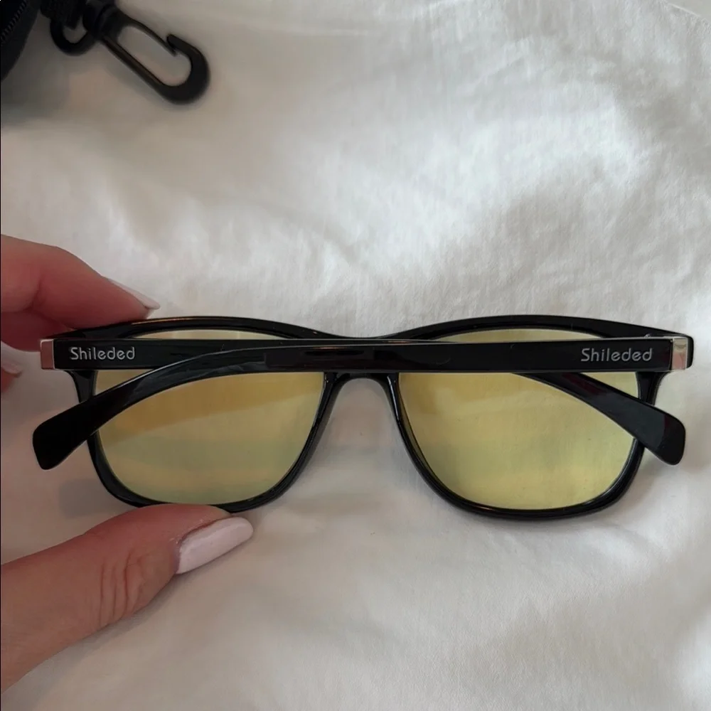 Shileded Blue Light Blocking Glasses